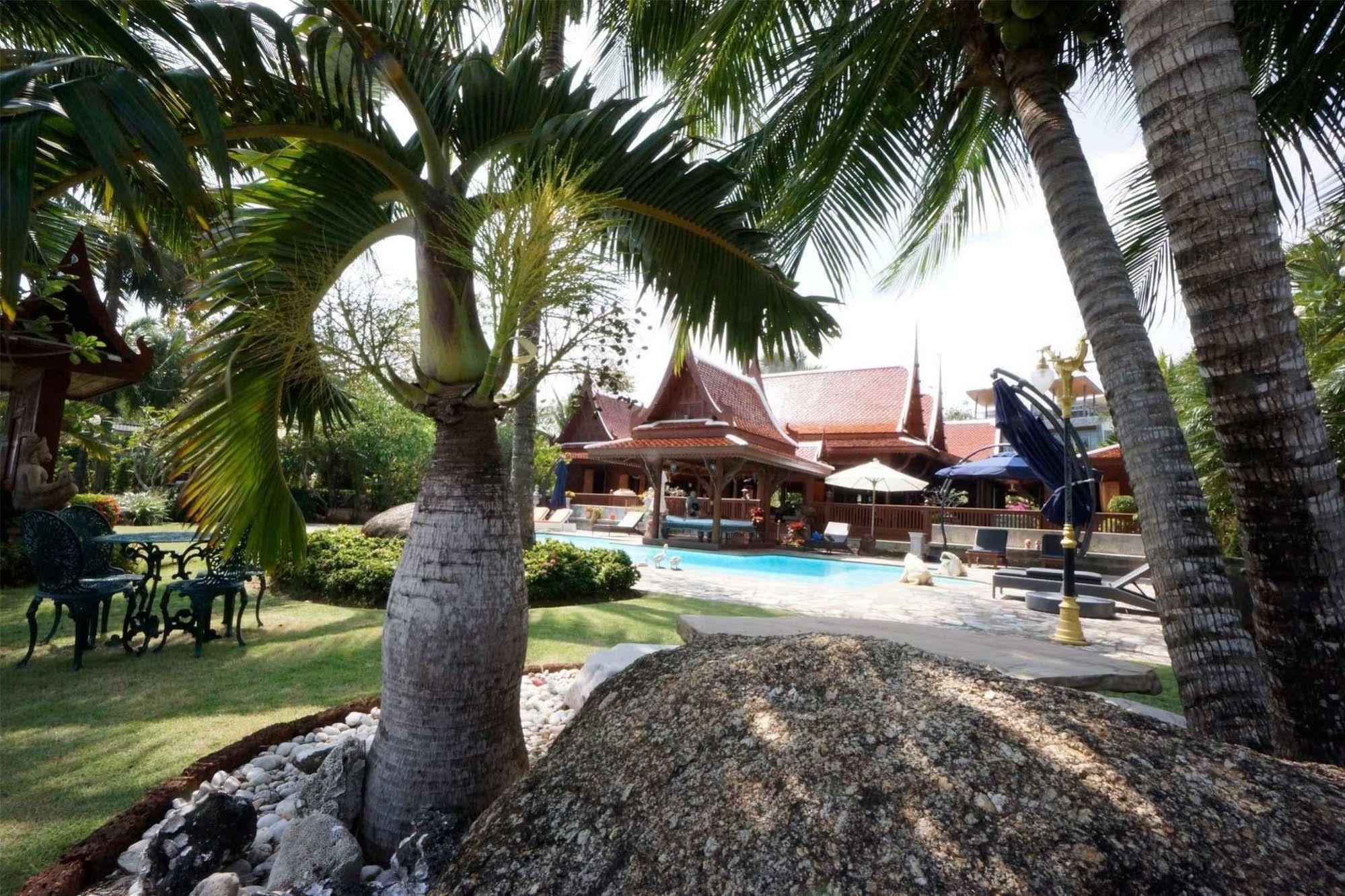 Hotel Baan Sang Pathum Rawai Esterno foto