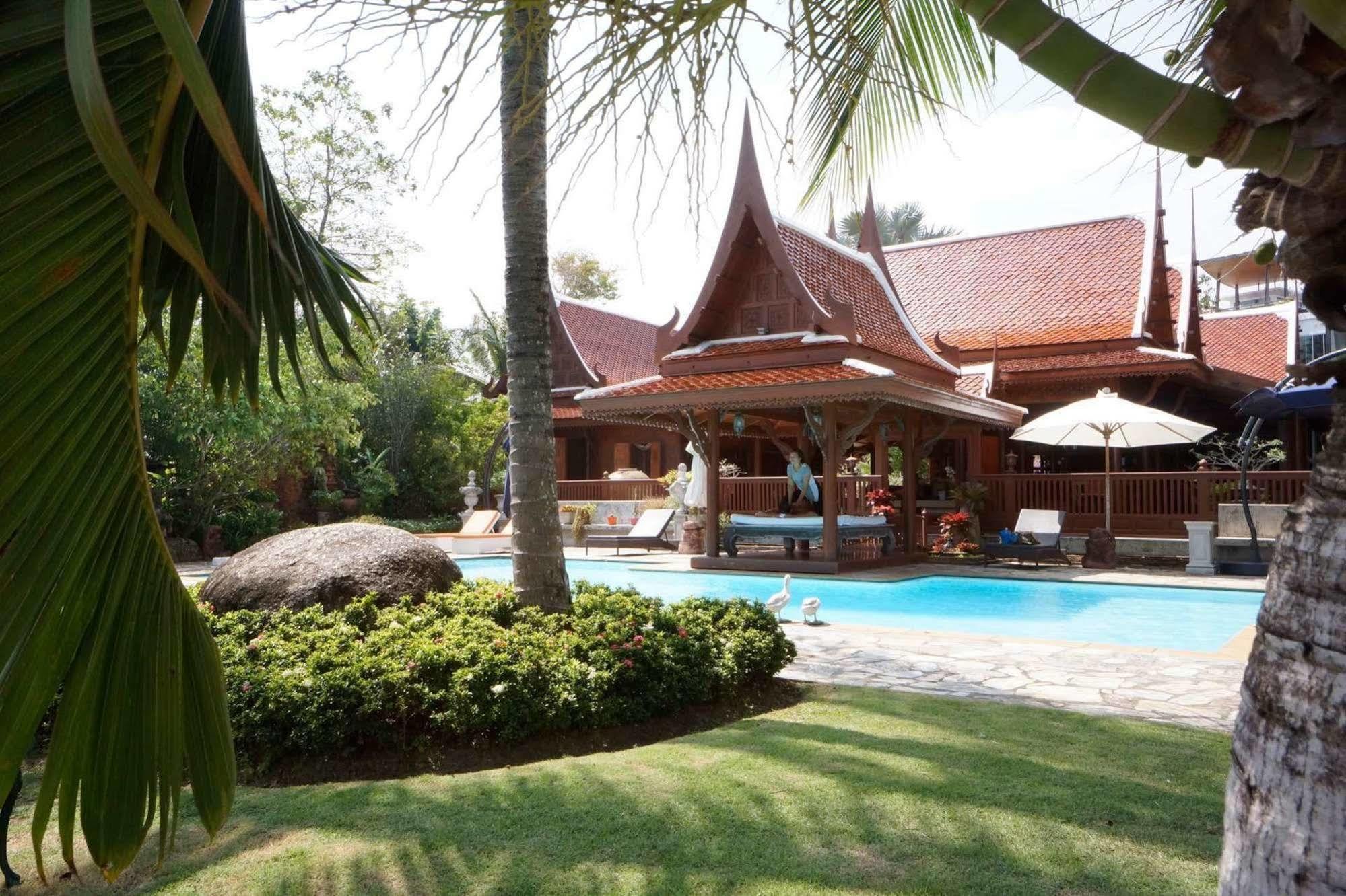 Hotel Baan Sang Pathum Rawai Esterno foto